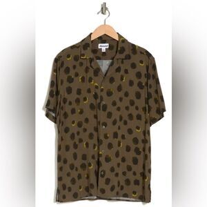 NWT Abound Patterned Men's Button Up Shirt Size M